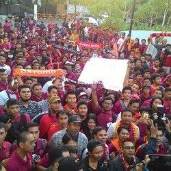 Tiba di Hotel, I Lupi Disambut Ratusan Romanisti