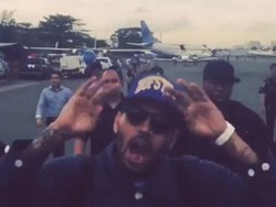 3 Hari Tertahan, Chris Brown Akhirnya Tinggalkan Filipina