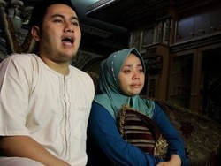 Lama Digantung, Muzdhalifah Gugat Cerai Nassar