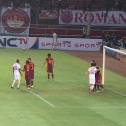 Totti Bikin Gol di GBK, Tim Roma Merah Menang 2-1 atas Tim Roma Putih