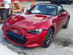 Baru Diambil dari Diler, Mazda MX-5 Rusak Ditabrak Ford F-150