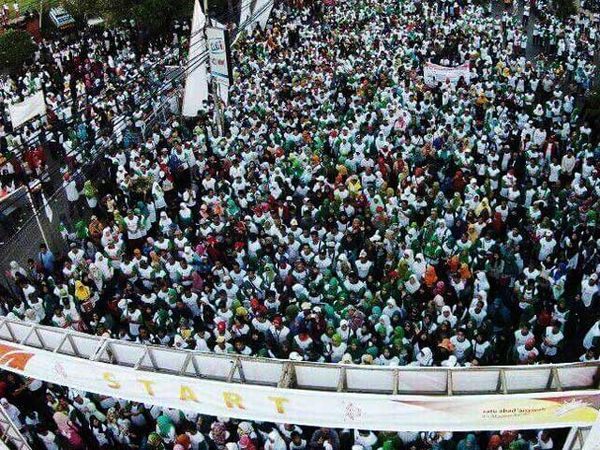 Belasan Ribu Warga Ikuti Jalan Santai Muktamar Muhammadiyah