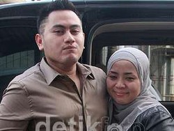 Berurai Air Mata, Ini Kata Muzdhalifah Soal Gugatan Cerainya untuk Nassar