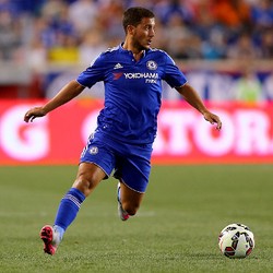 Hasrat Hazard Selevel Messi dan Ronaldo