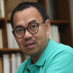 Dipanggil Jokowi, Menteri ESDM Lapor Harga BBM dan Kerugian Pertamina Rp 12 T