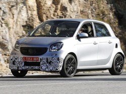 Mobil Mungil smart forfour Versi Brabus Segera Meluncur