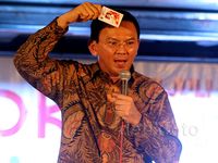 Ahok Kecewa Harga di JakBook 2015 Mahal