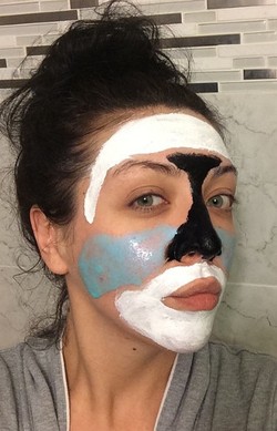 Multimasking, Tren Kecantikan Oleskan Masker Warna-warni di Wajah