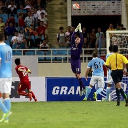 City Menang 8-1 atas Vietnam