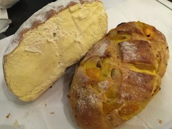 Francis Artisan Bakery: Empuk Kenyal Roti Quinoa dan Choco Bun, Obao Eropa Jepang