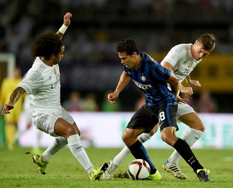 Hernanes: Laga Pramusim Bukan Soal Menang dan Mencetak Gol-gol