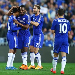 Cech Transfer Bagus untuk Arsenal, tapi Chelsea Tetap Favorit Juara Premier League