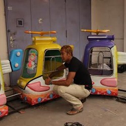 Galih Sudaryono, Kiper Borneo FC yang Kini Jadi Operator Wahana Anak-anak