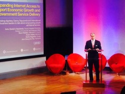 Industri Kecil Mau Berkembang, Wajib Melek Internet