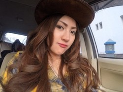 Bolak-balik Acara Talkshow, Resty Wulandari Makin Bersinar