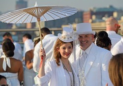 Diner En Blanc, Piknik Elegan Bernuansa Putih Berlangsung Kelima Kalinya di New York