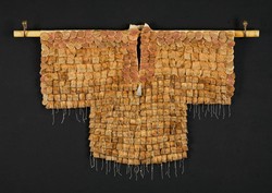 Bubuk dan Kantung Teh Celup Ini Disulap Jadi Kimono, Selimut Hingga Lukisan Unik