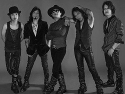 Konsistensi 21 Tahun /rif Untuk Musik Rock