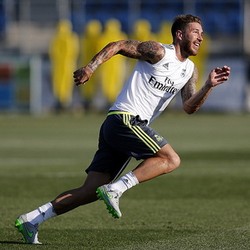 Jika Gagal Dapatkan Ramos, MU Dikabarkan Tak Akan Beli Bek Baru