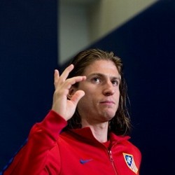 Filipe Luis Tak Menyesal Pernah Gabung Chelsea