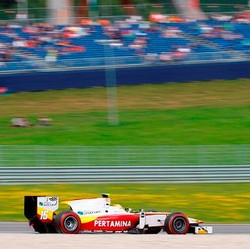 Rio Haryanto: Akrab dengan Kebisingan, Menyukai Kesunyian Laut