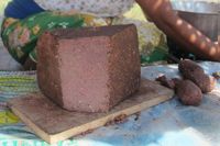 Berburu Oleh-oleh Terasi Khas Lombok di Pasar Desa Sukarara