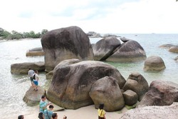 Rute Asyik Jelajah Belitung 3 Hari 2 Malam