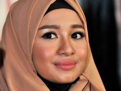 Lihat Chelsea Selalu Diberikan Kejutan oleh Glenn, Laudya C Bella Iri?