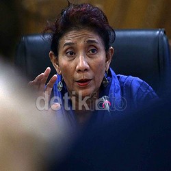 Menteri Susi Rapat 5 Jam Lebih Bersama Pejabat di Rumah Dinas