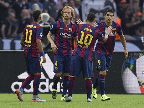Main Bersama Messi, Suarez, dan Neymar Mudah? Tidak Juga