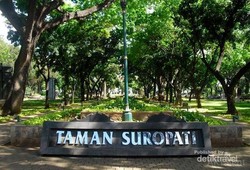 8 Tempat Gratis di Jakarta untuk Habiskan Sore (1)