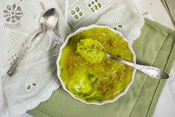 Lembut Creamy, Alpukat Creme Brulee Mudah Dibuat dengan Cara Ini