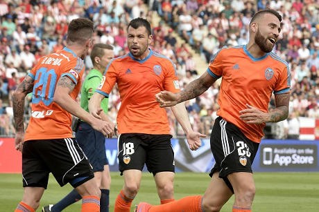 Valencia Ingin Rapatkan Level dengan Madrid dan Barca