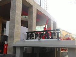 Pajak Mahal, Konsumen Ferrari Batal Beli Mobil