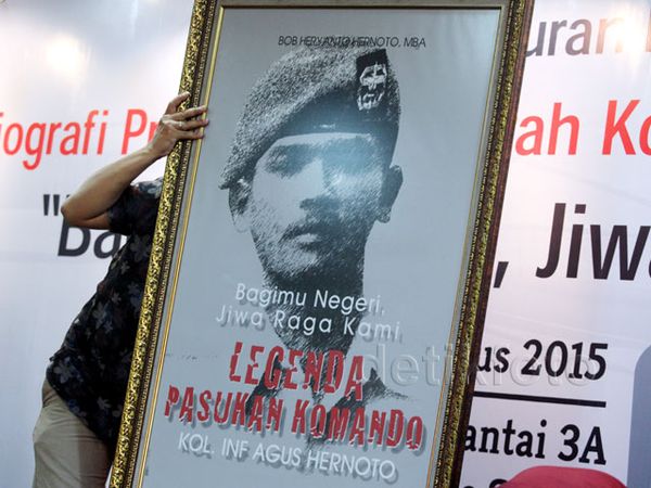 Peluncuran Buku Biografi Kolonel Pejuang di Wilayah Konflik Peluncuran Buku Biografi Kolonel Pejuang di Wilayah Konflik