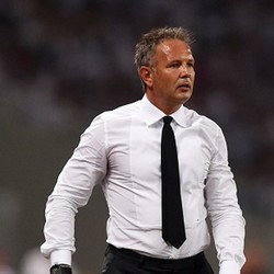 Milan Bidik Posisi Tiga Besar di Serie A