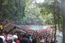 Pisang Goreng Renyah & Pemandian Segar di Bantaeng