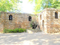 Bertamu ke Rumah Bunda Maria di Turki