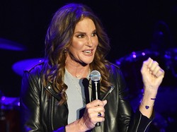 Caitlyn Jenner Ingin Operasi Pita Suara Agar Punya Suara Wanita