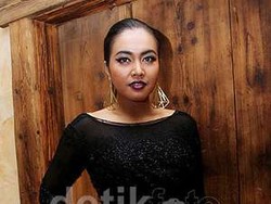 Mantap Cerai, Berapa Nafkah yang Diminta Denada?