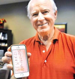 Jatuh dari Pesawat, Bagaimana Nasib iPhone?