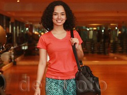 Latihan Vokal, Wizzy Andalkan Humming