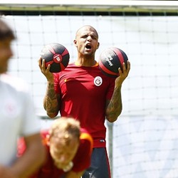 Proses Transfer Melo ke Inter Masih Temui Jalan Buntu