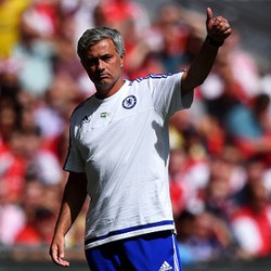 Sempat Kurang Akur, Mourinho Sebut Hubungannya dengan Abramovich Kembali Baik