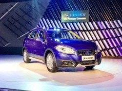Suzuki S-Cross Crossover Resmi Meluncur