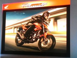 Dijual Rp 25,4 Juta, Apa Saja Fitur Andalan Honda CB150R StreetFire?