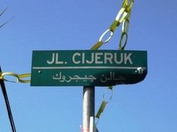 Bahasanya Sunda, Tapi Tulisannya Arab