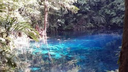 Ada Telaga Seindah & Sebiru Ini di Biak