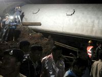 2 Kereta Anjlok di India, 20 Orang Tewas