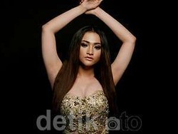 Gwen Stefani Cerai, Amel Alvi Masih Takut Fotonya Diedit Hater Jadi Bugil